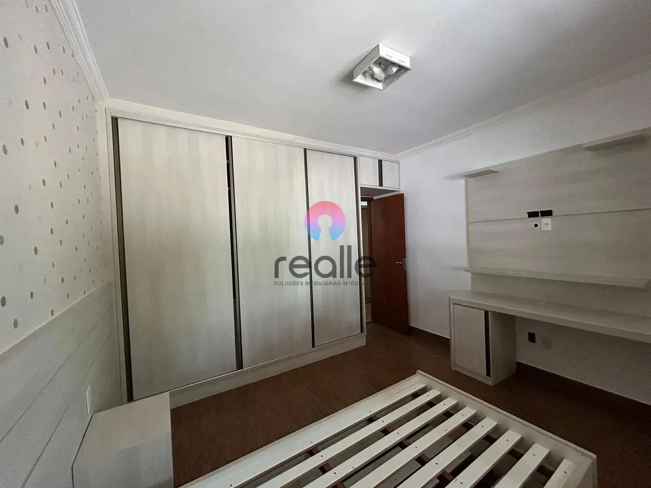 Casa, 4 quartos, 245 m² - Foto 10