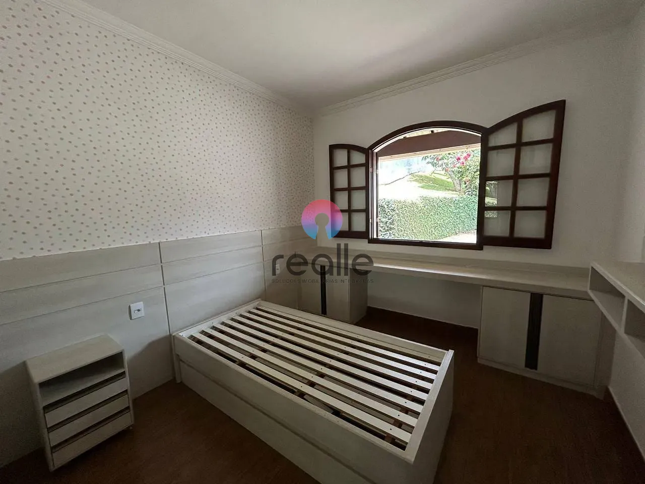 Casa, 4 quartos, 245 m² - Foto 9