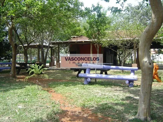 Casa com 800m² 5 quartos e 6 banheiros, à venda, no bairro Conjunto Residencial Esplanada do Sol em São José dos Campos