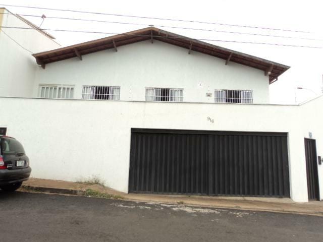 Foto do Casa - Casa à venda 3 Quartos, 1 Suite, 3 Vagas, 250M², Nossa Senhora da Abadia, Uberaba - MG | ZUCATO IMOBILIARIA LTDA