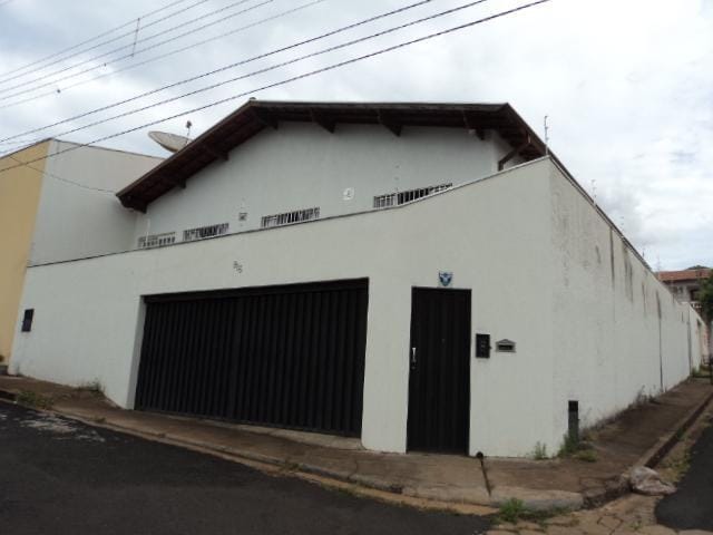 Foto do Casa - Casa à venda 3 Quartos, 1 Suite, 3 Vagas, 250M², Nossa Senhora da Abadia, Uberaba - MG | ZUCATO IMOBILIARIA LTDA