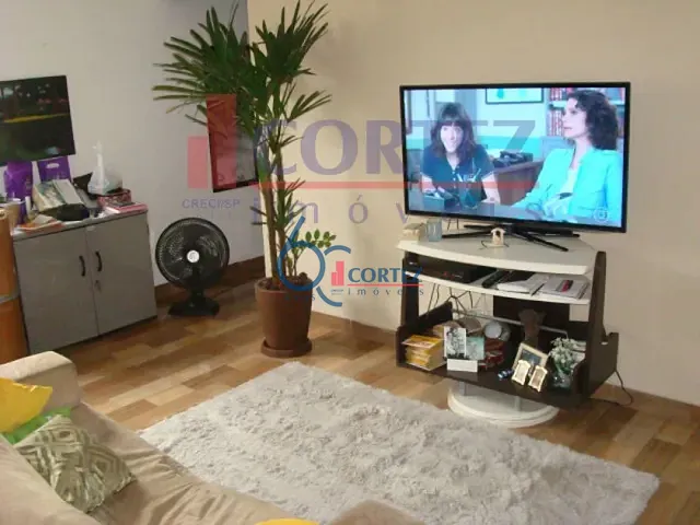 Casa com 307m², à venda, no bairro Jardim Kennedy em Rio Claro