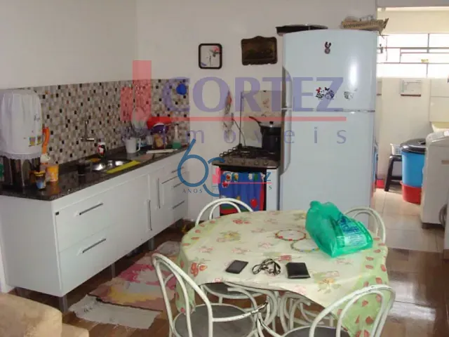 Casa com 307m², à venda, no bairro Jardim Kennedy em Rio Claro