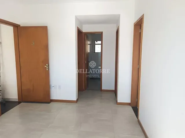 Casa 2 quartos e 1 banheiro, à venda, no bairro Cascata do Imbuí em Teresópolis