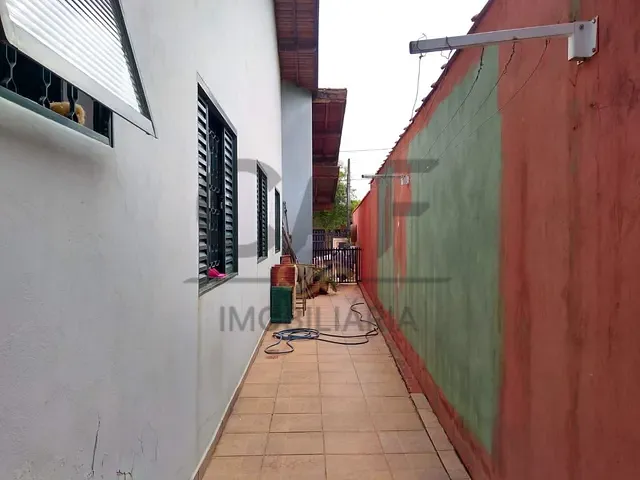 Casa com 266m² 4 quartos e 4 banheiros, à venda, no bairro Mario Finotelli em Jaguariúna
