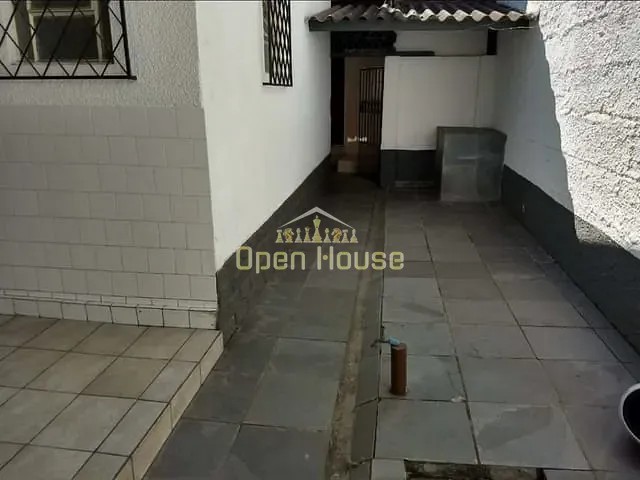Casa com 561m² 4 quartos e 3 banheiros, à venda, no bairro Laranjal em Volta Redonda