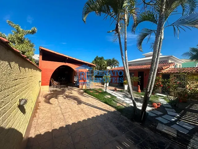 Casa 2 quartos e 3 banheiros, à venda, no bairro Ponta Ggrossa em Maricá