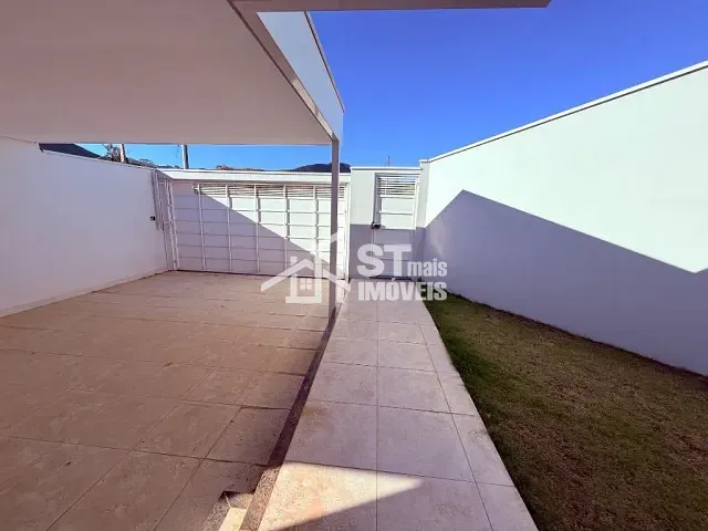Casa com 241m² 3 quartos e 1 banheiro, à venda, no bairro Jardim Rio Verde em Andradas