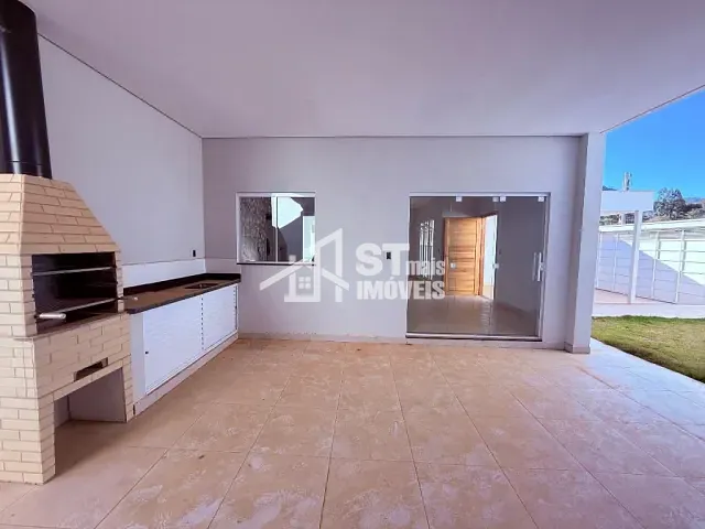 Casa com 241m² 3 quartos e 1 banheiro, à venda, no bairro Jardim Rio Verde em Andradas