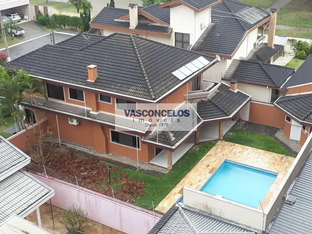 Casa com 650m² 5 quartos e 4 banheiros, à venda, no bairro Jardim Aquarius em São José Dos Campos
