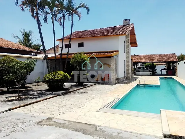 Casa com 900m² 2 quartos e 2 banheiros, à venda, no bairro Parque Esperança em Taubaté