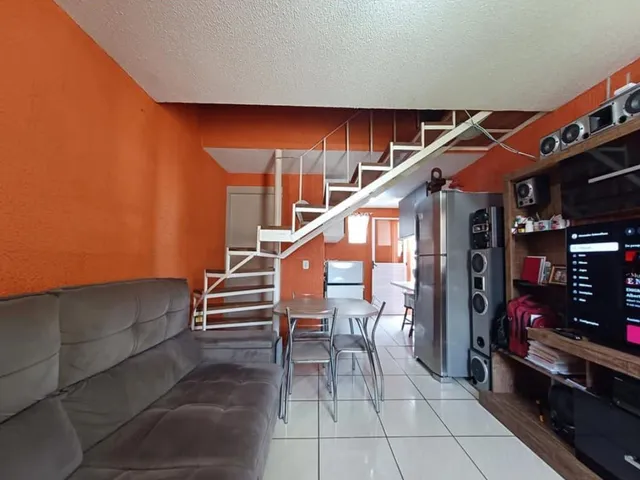 Casa 2 quartos e 1 banheiro, à venda, no bairro Fragata em Pelotas