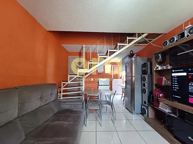 Casa 2 quartos e 1 banheiro, à venda, no bairro Fragata em Pelotas