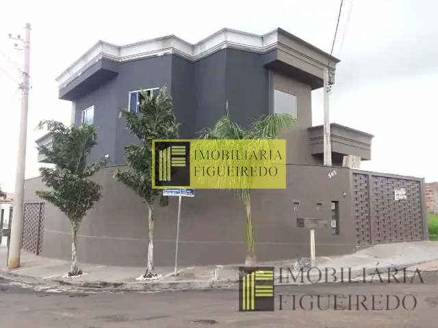 Casa com 100m² 6 quartos e 2 banheiros, à venda, no bairro Trevo de Bady Bassit em Bady Bassitt