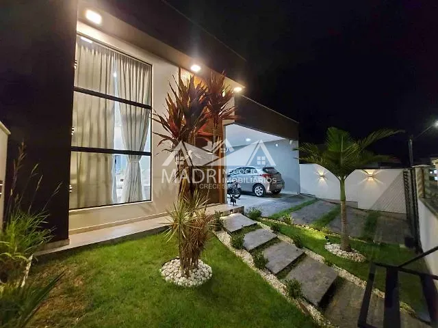 Casa com 200m² 3 quartos e 3 banheiros, à venda, no bairro Bela Vista em Palhoça