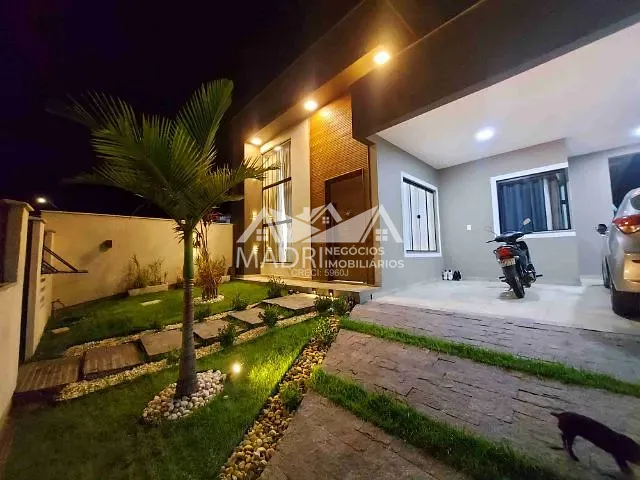 Casa com 200m² 3 quartos e 3 banheiros, à venda, no bairro Bela Vista em Palhoça