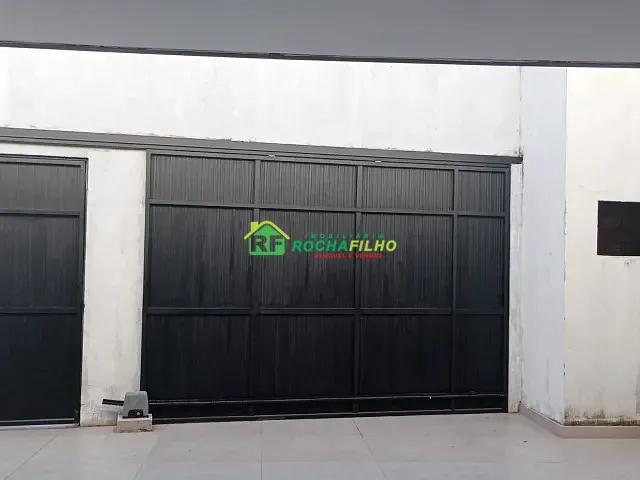 Casa 3 quartos e 4 banheiros, à venda, no bairro Campestre em Teresina