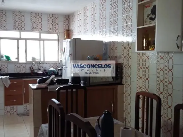 Casa com 197m² 3 quartos e 2 banheiros, à venda, no bairro Centro em São José Dos Campos
