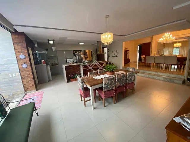 Casa 3 quartos e 4 banheiros, à venda, no bairro Jardim Maringá II em Sinop