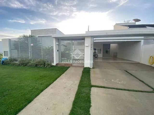 Casa 3 quartos e 4 banheiros, à venda, no bairro Jardim Maringá II em Sinop