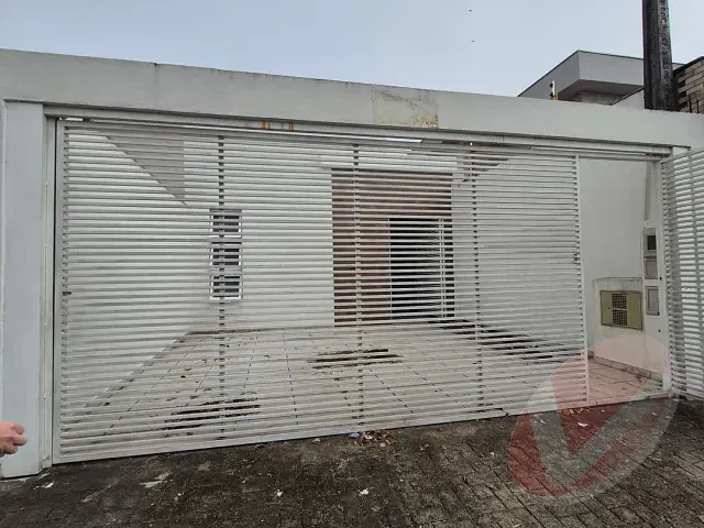 Casa 2 quartos e 1 banheiro, à venda, no bairro Mirim em Praia Grande
