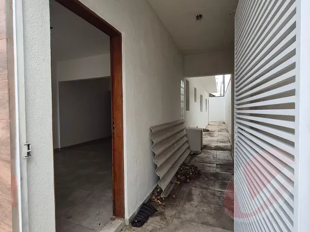 Casa 2 quartos e 1 banheiro, à venda, no bairro Mirim em Praia Grande