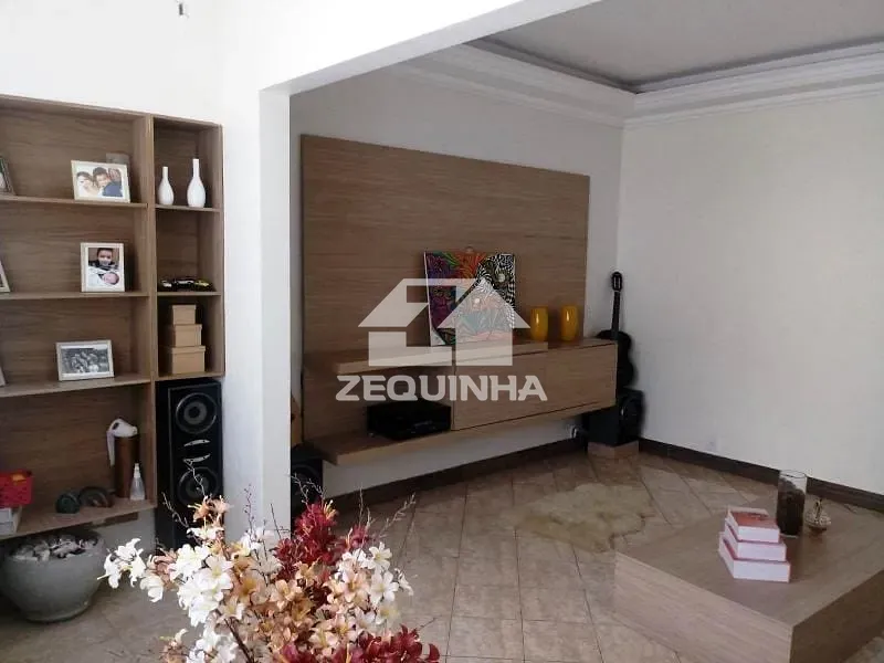 Casa, 3 quartos, 270 m² - Foto 12