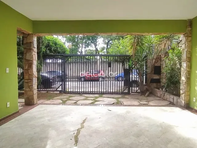 Casa com 190m² 3 quartos e 4 banheiros, à venda, no bairro Planalto em Belo Horizonte
