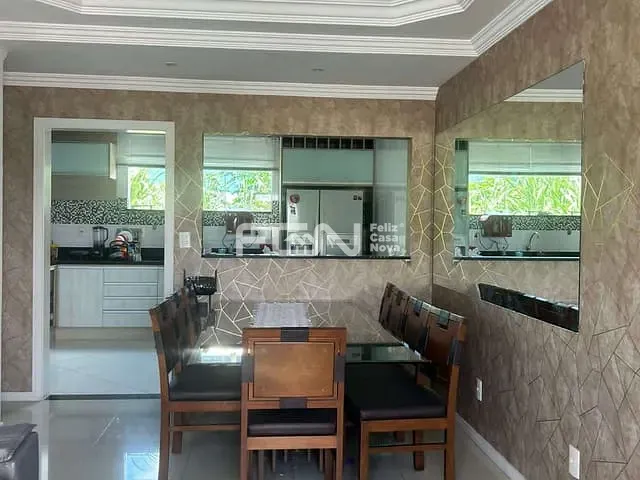Casa 3 quartos e 4 banheiros, à venda, no bairro Camaçari de Dentro em Camaçari