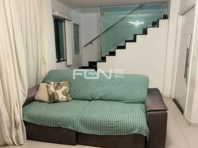 Casa 3 quartos e 4 banheiros, à venda, no bairro Camaçari de Dentro em Camaçari