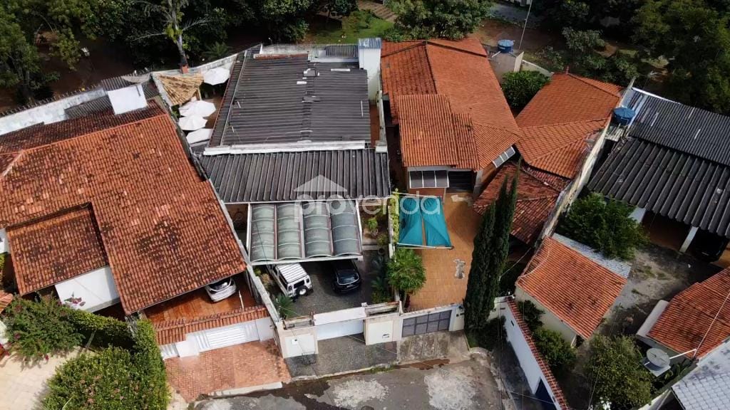 Casa, 3 quartos, 300 m² - Foto 1