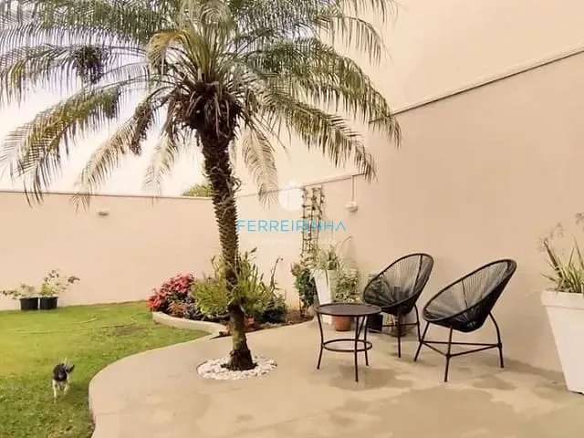 Casa com 288m² 3 quartos e 4 banheiros, à venda, no bairro Urbanova em São José dos Campos