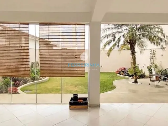 Casa com 288m² 3 quartos e 4 banheiros, à venda, no bairro Urbanova em São José dos Campos