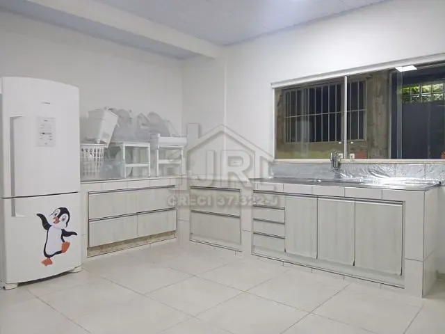 Casa com 40m² 2 quartos e 1 banheiro, para alugar, no bairro Jardim Zaira em Mauá