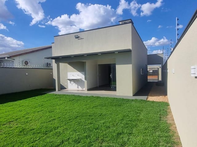 Casa com 308m² 3 quartos e 1 banheiro, à venda, no bairro Jardim Morumbi em Sinop