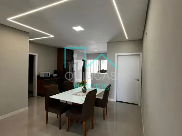 Casa com 800m² 5 quartos e 6 banheiros, à venda ou para alugar, no bairro Condomínio Residencial Terras da Alvorada em Jundiaí