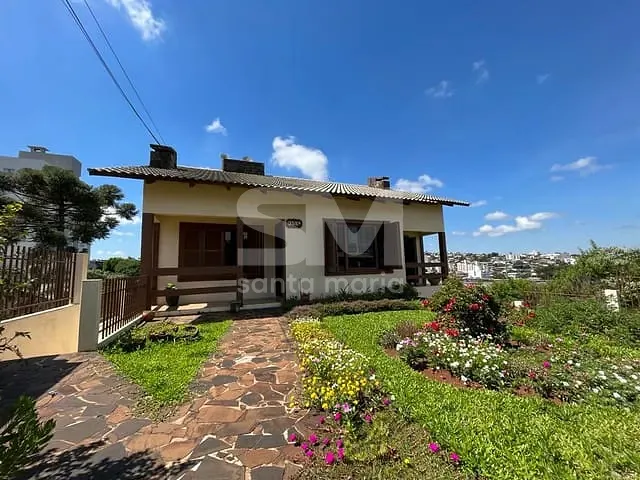 Casa com 1000m² 6 quartos e 3 banheiros, à venda, no bairro Jardim Itália em Chapecó