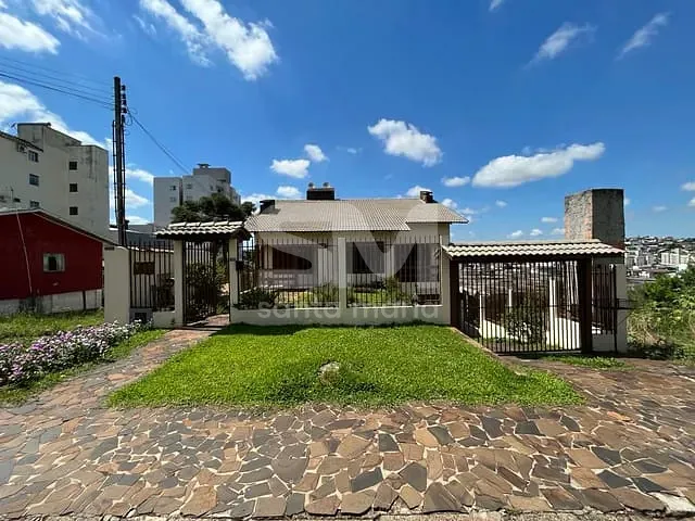 Casa com 1000m² 6 quartos e 3 banheiros, à venda, no bairro Jardim Itália em Chapecó
