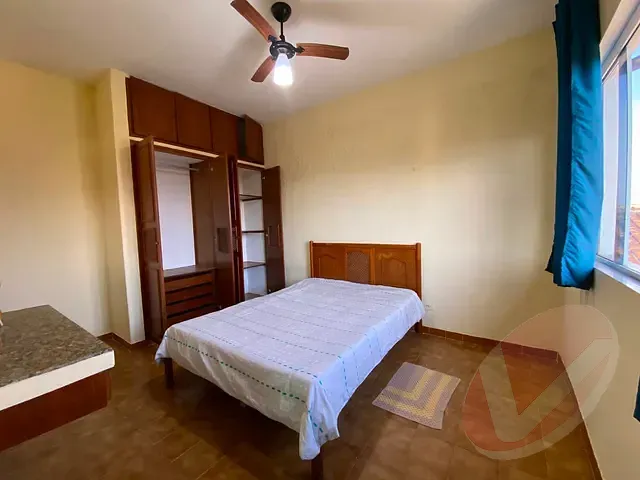 Casa com 253m² 5 quartos e 1 banheiro, à venda, no bairro Real em Praia Grande