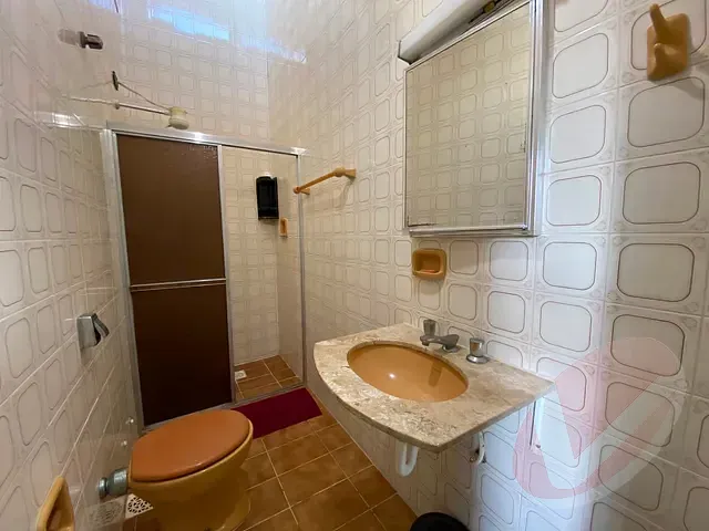 Casa com 253m² 5 quartos e 1 banheiro, à venda, no bairro Real em Praia Grande