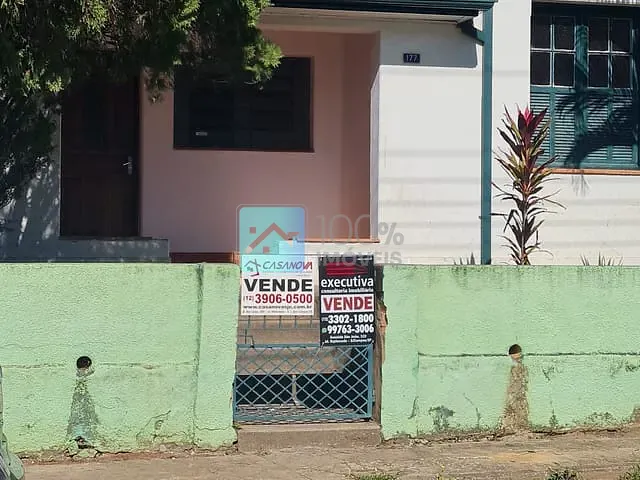 Casa com 1209m² 2 quartos e 1 banheiro, à venda, no bairro Centro em Jambeiro