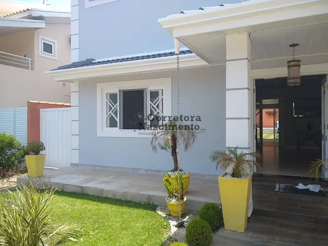 Casa com 800m² 5 quartos e 3 banheiros, à venda, no bairro Jardim Santa Maria em Jacareí