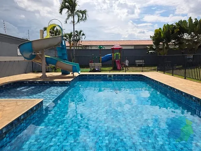 Casa com 143m² 3 quartos e 2 banheiros, à venda ou para alugar, no bairro Residencial Santo Stéfano em Salto