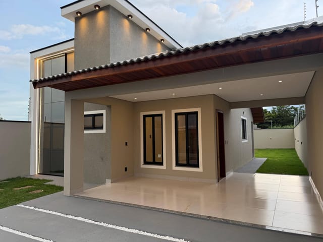 Casa com 308m² 2 quartos e 1 banheiro, à venda, no bairro Sonhalto Videira em Sinop