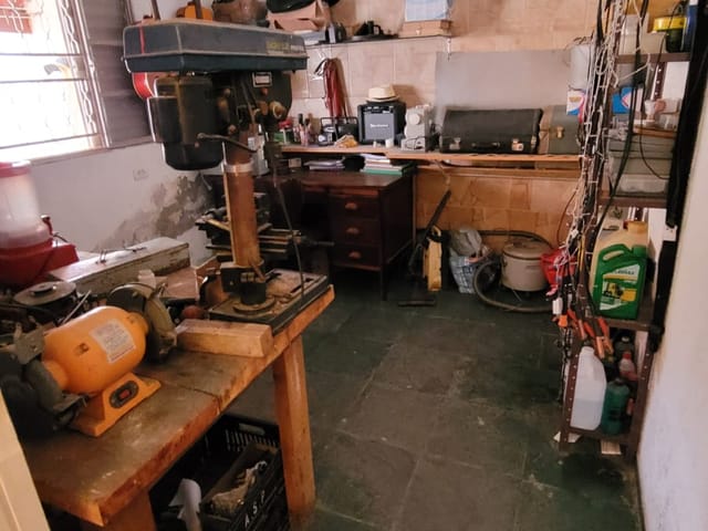 Casa 3 quartos e 3 banheiros, à venda, no bairro Conjunto Residencial Araretama em Pindamonhangaba