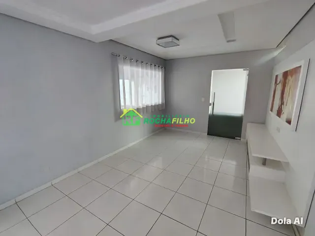 Casa com 360m² 5 quartos e 6 banheiros, para alugar, no bairro Santa Isabel em Teresina
