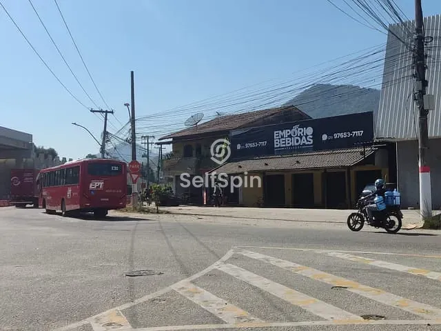 Casa para alugar, no bairro Flamengo em Maricá