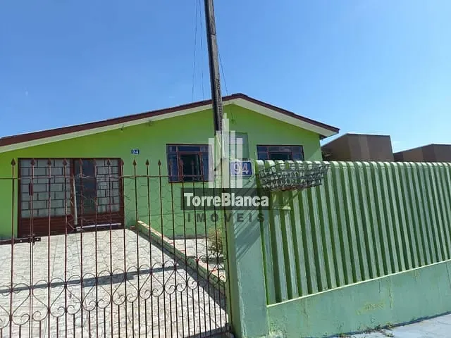 Casa com 448m² 2 quartos e 2 banheiros, à venda, no bairro Uvaranas em Ponta Grossa
