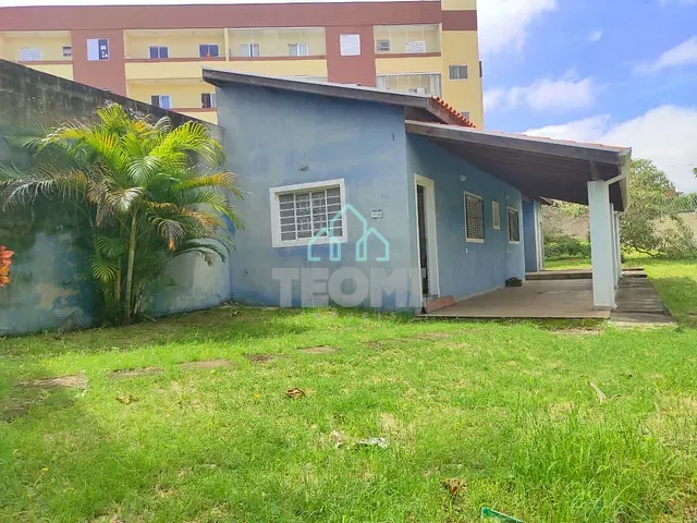 Casa com 815m² 2 quartos e 1 banheiro, à venda, no bairro Morada dos Nobres em Taubaté