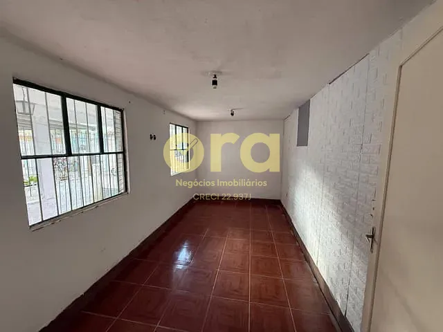 Casa 2 quartos e 1 banheiro, à venda, no bairro Três Vendas em Pelotas